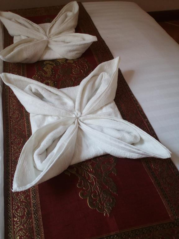 Sokmisay2 Guesthouse Luang Prabang Bagian luar foto